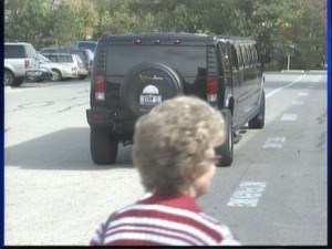 Brown arrives in Limo Photo: 10TV