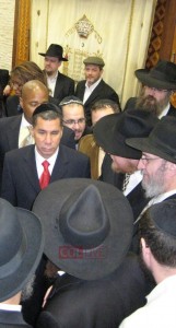 The Gov. visiting the central Lubavitch Shul
