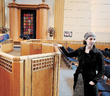 Rabbis Set To Denonce Rabbi Avi Weiss For Ordaining Sara Hurwitz As Rabba. Photo by Claudio Papapietro