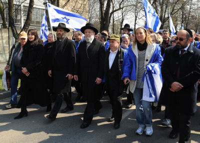 The Israeli delegation including several members of the Israeli Parliament, Rabbi Lau, and Israeli tennis player Shahar Peer (2R) walk through the Auschwitz death camp in Poland, as they participate in the March of the Living on April 12, 2010. Today, Israel marks the annual memorial day commemorating the six million Jews killed by the Nazis during World War II. Photo by Moshe Milner/Government Press Office/FLASH90