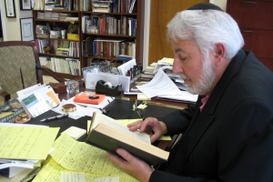 FILE - Rabbi Shalom Lewis of Congregation Etz Chaim in Marietta, Ga., filed a lawsuit on Aug. 7, 2009 challenging his state's kosher law on the grounds that it discriminates against non-Orthodox Judaism. (Courtesy Congregation Etz Chaim)