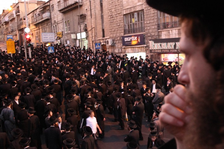 Hundreds of ultra orthodox jews protest in the orthodox neighborhood of Meah Shearim in Jerusalem, against the secular activities, such as street parties and festivals, organized by the Jerusalem municipality. August 11, 2011. Photo by Nati Shohat/FLASH90 