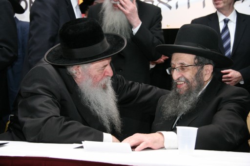 FILE - Rabbi Shmuel Kaminetzky(R) with Rabbi Yaakov Perlow  Novominsker Rebbe. Shimon Gifter