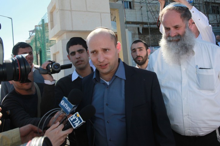 Leader of the HaBayit haYehudi party Naftali Bennett is visiting in Yeshvat Hebron in Jerusalem'on Feb 18 2013. Photo by Yossi Zamir/Flash 90 