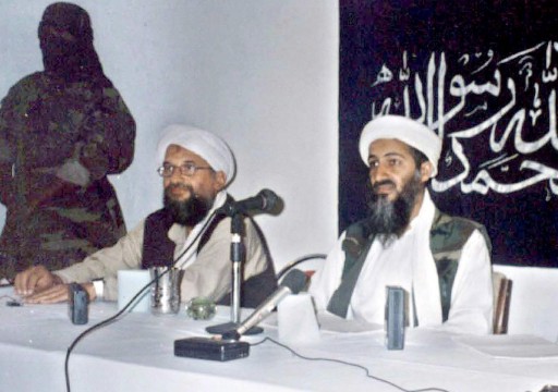 (FILES) Picture dated 26 May 1998 shows Saudi dissident and Al-Qaeda leader Osama Bin Laden (R) speaking at a news conference in Khost, southern Afghanistan, flanked by Egypt's Islamic leader Ayman Al-Zawahiri (C).EPA