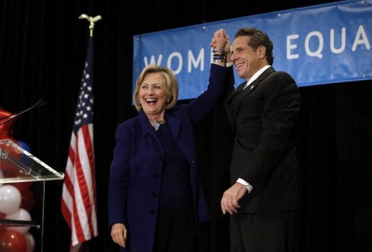 Former U.S. Secretary of State and former U.S. Senator from New York Hillary Rodham Clinton appears with New York Governor Andrew Cuomo at a "Women for Cuomo" campaign rally in New York City, October 23, 2014. Cuomo is running for re-election as New York Governor for a second term in the November 4th election.   REUTERS/Mike Segar 