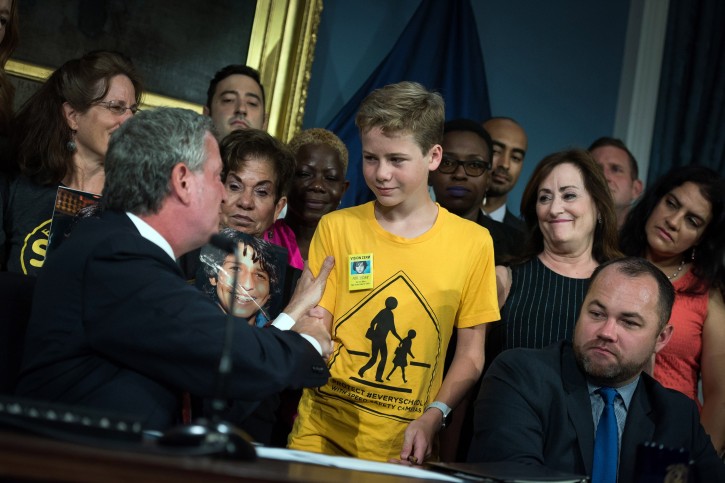 Mayor Bill de Blasio signs Intro. 1089, which preserves and expands the use of speed cameras near schools where speeding is prevalent, at City Hall Tuesday, September 04, 2018. (Ed Reed/Mayoral Photography Office)