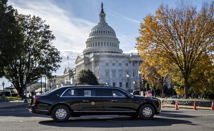 President Donald Trump's motorcade leaves Capitol Hill after a ceremony for new Associate Justice Brett Kavanaugh at the Sumpreme Court, in Washington, Thursday, Nov. 8, 2018. (AP Photo/J. Scott Applewhite)