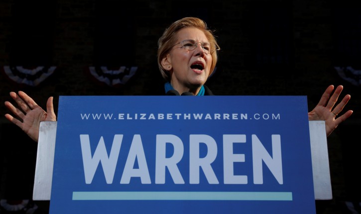 FILE PHOTO: U.S. Senator Elizabeth Warren (D-MA) speaks at a rally to launch her campaign for the 2020 Democratic presidential nomination in Lawrence, Massachusetts, U.S., February 9, 2019.   REUTERS/Brian Snyder