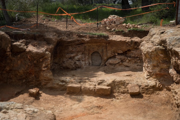 View of an archeological digging site in the Sharafat neighborhood of Jerusalem, on March 27, 2019, where the Israel Antiquity Authority uncovered a 2,000-year-old Jewish neighborhood. Flash90