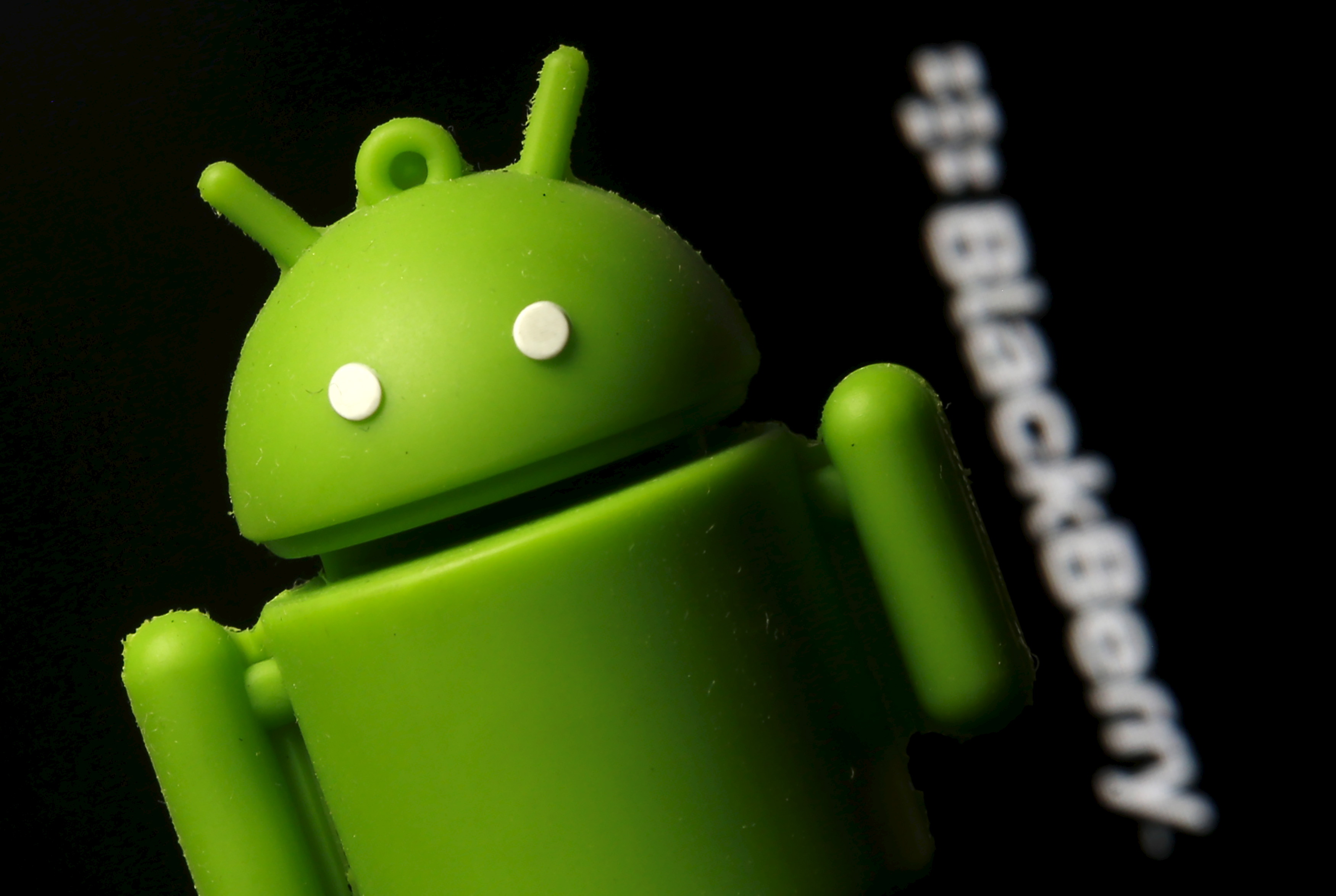 Андроид ест память. Android Маскот. Маскот андроид. Второй Маскот Android.